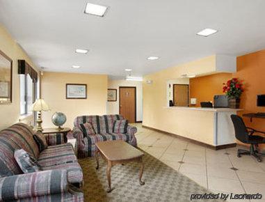 Hotel Super 8 By Wyndham Danville